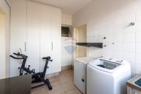 21_photo/94b9befab3.ce8cc74eeaa87803-ATLAS-79e27945-4bad-4d05-a426-e63bd35c1713.jpg de apartamento à venda com 3 quartos, 140m² em Centro, Ribeirão Preto