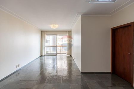 4_photo/94b9befab3.ce8cc74eeaa87803-ATLAS-d0f28304-a9f4-4b47-8b7e-b1d522ccb1a2.jpg de apartamento à venda com 3 quartos, 140m² em Centro, Ribeirão Preto