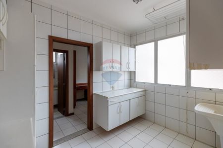 30_photo/94b9befab3.ce8cc74eeaa87803-ATLAS-fa0f2d3e-f693-4f16-bfa4-afc25b58797f.jpg de apartamento à venda com 3 quartos, 140m² em Centro, Ribeirão Preto