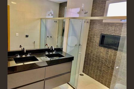 5_photo/94b9befc77.84d273d2e1abbbdc-ATLAS-3f76dfc7-50a2-443d-aae3-3752447ae439.jpg de casa à venda com 3 quartos, 279m² em Centro, Ribeirão Preto