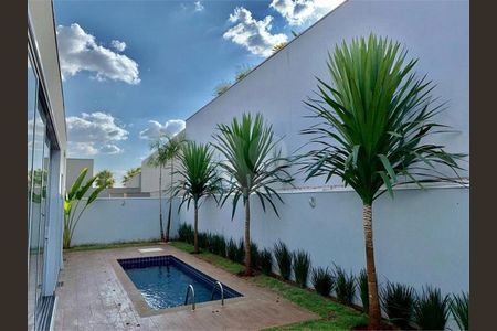 2_photo/94b9befc77.84d273d2e1abbbdc-ATLAS-e0e4fc44-1287-40b5-b66c-23bf712e704b.jpg de casa à venda com 3 quartos, 279m² em Centro, Ribeirão Preto