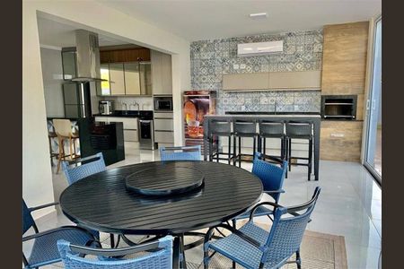 1_photo/94b9befc77.84d273d2e1abbbdc-ATLAS-ee9912de-7dfa-4553-b72a-c6463d7e107e.jpg de casa à venda com 3 quartos, 279m² em Centro, Ribeirão Preto