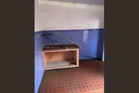 3_photo/94b9befd6b.c73b78bac5a2f3b6-ATLAS-4c731f43-174a-4c0f-81a6-ac8cc39d5fbb.jpg de casa à venda com 1 quarto, 51m² em Centro, Ribeirão Preto