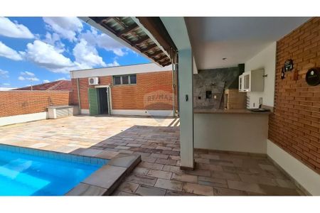 11_photo/94b9befd99.93b8fa184532727f-ATLAS-628b6822-d091-454e-8d45-e0d1c50fc664.jpg de casa para alugar com 4 quartos, 414m² em Centro, Ribeirão Preto