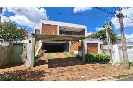 1_photo/94b9befd99.93b8fa184532727f-ATLAS-8dfaf79e-74f6-40e9-a3b3-19a4f0ed56ee.jpg de casa para alugar com 4 quartos, 414m² em Centro, Ribeirão Preto