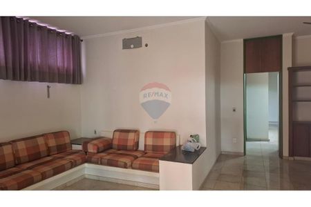24_photo/94b9befd99.93b8fa184532727f-ATLAS-f33629b9-bd65-45c2-9c36-2cfdc4367bd7.jpg de casa para alugar com 4 quartos, 414m² em Centro, Ribeirão Preto