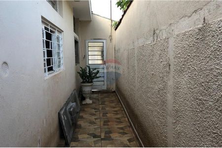 38_photo/94b9befdcd.48b3327475e5d0d0-ATLAS-42539180-ce64-4e66-89bd-fb70cc62e1f9.jpg de casa à venda com 4 quartos, 214m² em Centro, Ribeirão Preto