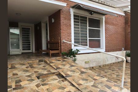 46_photo/94b9befdcd.e1cdcff0bb6ea4a7-ATLAS-88193e96-afc7-47c8-b8cc-c3c252125398.jpg de casa à venda com 4 quartos, 214m² em Centro, Ribeirão Preto