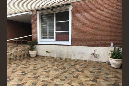 47_photo/94b9befdcd.e1cdcff0bb6ea4a7-ATLAS-9301dcea-b5c8-4af9-8cee-89e79c4c3d9a.jpg de casa à venda com 4 quartos, 214m² em Centro, Ribeirão Preto