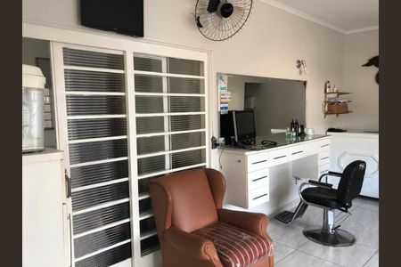 5_photo/94b9befdcd.e1cdcff0bb6ea4a7-ATLAS-9a646f1e-d8a5-409f-b9b5-db13c53e0574.jpg de casa à venda com 4 quartos, 214m² em Centro, Ribeirão Preto