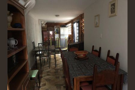 40_photo/94b9befdcd.e1cdcff0bb6ea4a7-ATLAS-aabc6c6c-5224-4eed-bf4a-2784621f77ef.jpg de casa à venda com 4 quartos, 214m² em Centro, Ribeirão Preto