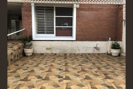 48_photo/94b9befdcd.e1cdcff0bb6ea4a7-ATLAS-afa77084-1c58-44bd-9870-0a82bdb7e55f.jpg de casa à venda com 4 quartos, 214m² em Centro, Ribeirão Preto