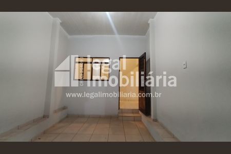 3_photo/94b9beffc5.c1d8b5e670d75181-ATLAS-2d00d15f-54b8-49bd-a5f8-edddc3fcae31.jpg de casa à venda com 2 quartos, 65m² em Campos Elísios, Ribeirão Preto