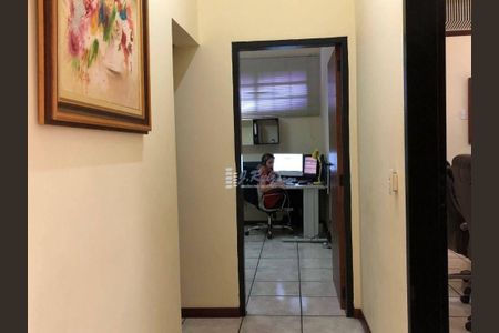 8_photo/94b9beffc5.cadf0cb480790de5-ATLAS-a02eb5a7-460e-42e9-b615-64adec2c325e.jpg de casa à venda com 5 quartos, 295m² em Campos Elísios, Ribeirão Preto