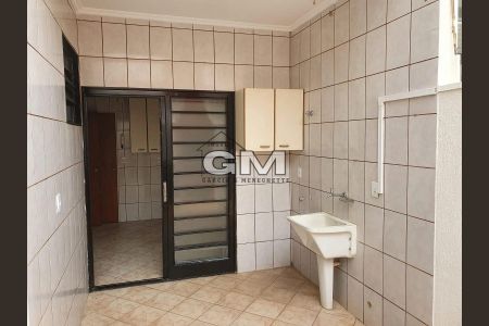 15_photo/94b9bf00bf.ceff8192393c33de-ATLAS-dc14e29e-4ee2-4f7b-b953-6fedbcdb94b5.jpg de casa à venda com 3 quartos, 94m² em Campos Elísios, Ribeirão Preto