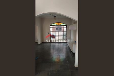 2_photo/94b9bf00c7.751bca41ac608a7d-ATLAS-21d13f2f-211e-4fbf-9991-dd996e70492a.jpg de casa à venda com 3 quartos, 208m² em Vila Tamandare, Ribeirão Preto