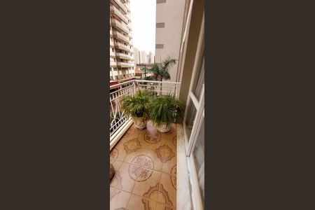 4_photo/94b9bf027f.3714cccd63f8fe2d-ATLAS-b821d608-e0bd-44bd-84f8-614b4748a955.jpg de apartamento à venda com 3 quartos, 134m² em Centro, Ribeirão Preto