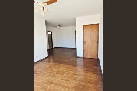 9_photo/94b9bf0281.ceff8192393c33de-ATLAS-9bf3d206-295e-47c9-8c5e-5cbcb2c4c4c7.jpg de casa à venda com 3 quartos, 120m² em Centro, Ribeirão Preto