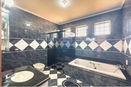 15_photo/94b9bf0611.98aa73114e05fd3e-ATLAS-5ad1982b-c8ee-4e40-a8e8-850c14b650fd.jpg de casa à venda com 5 quartos, 282m² em Campos Elísios, Ribeirão Preto