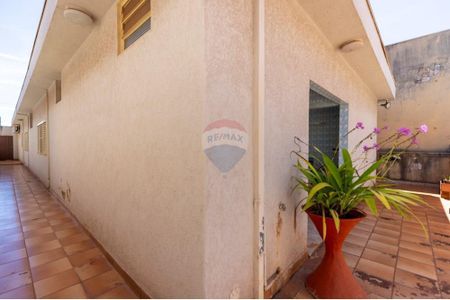 25_photo/94b9bf061b.5868444c13cefa92-ATLAS-9ed18b29-1b09-4f3d-a618-cd57a482ba02.jpg de casa à venda com 3 quartos, 251m² em Campos Elísios, Ribeirão Preto