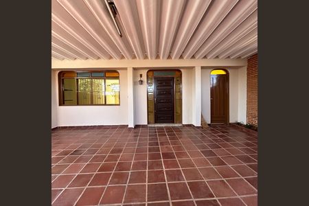 5_photo/94b9bf0ee5.6a940fd7dc05e55d-ATLAS-52e25a3c-067a-4707-990b-953f673e00d0.jpg de casa à venda com 5 quartos, 276m² em Jardim Paulistano, Ribeirão Preto