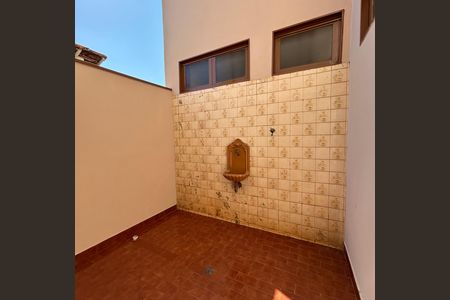 13_photo/94b9bf0ee5.6a940fd7dc05e55d-ATLAS-a0a5e69c-7104-40fc-bf71-e2ea0777d0b8.jpg de casa à venda com 5 quartos, 276m² em Jardim Paulistano, Ribeirão Preto