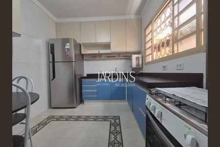 8_photo/94b9bf1009.5967fec49d2dda6e-ATLAS-367454ef-13ea-4814-a3d4-a9894b8cb20f.jpg de casa à venda com 4 quartos, 132m² em Jardim Paulista, Ribeirão Preto