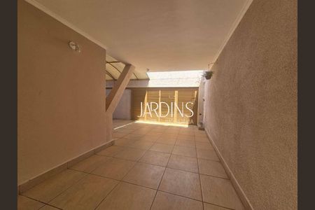 18_photo/94b9bf1009.5967fec49d2dda6e-ATLAS-e61acff2-e905-47a0-9060-b0dbbc8e38f5.jpg de casa à venda com 4 quartos, 132m² em Jardim Paulista, Ribeirão Preto