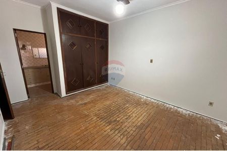 7_photo/94b9bf10bb.8d1d596cf1356774-ATLAS-352e96e1-a00f-4b63-a7b1-4a9025304b1b.jpg de casa para alugar com 3 quartos, 266m² em Jardim Paulista, Ribeirão Preto