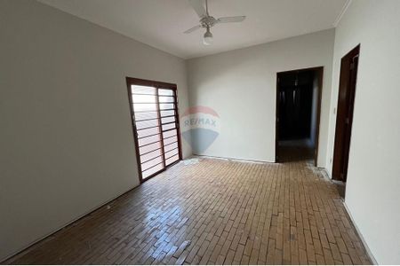 9_photo/94b9bf10bb.8d1d596cf1356774-ATLAS-5943183e-9b88-4960-ae32-29a5e3075bb7.jpg de casa para alugar com 3 quartos, 266m² em Jardim Paulista, Ribeirão Preto