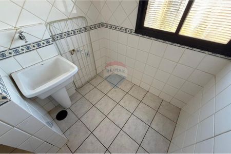 12_photo/94b9bf10d1.0c545a3b42f8eb96-ATLAS-82663b72-8333-4bee-9454-a6e3c38da5f3.jpg de apartamento à venda com 1 quarto, 45m² em Jardim Paulista, Ribeirão Preto