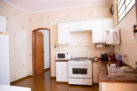 19_photo/94b9bf11bd.320d3f79ef1dd034-ATLAS-066839b6-5abd-4eab-a414-bd1f9de9e230.jpg de casa à venda com 4 quartos, 374m² em Jardim Paulistano, Ribeirão Preto