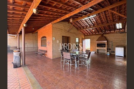 6_photo/94b9bf11bd.320d3f79ef1dd034-ATLAS-3f815091-eef0-425f-8b00-2aa0d928eed6.jpg de casa à venda com 4 quartos, 374m² em Jardim Paulistano, Ribeirão Preto
