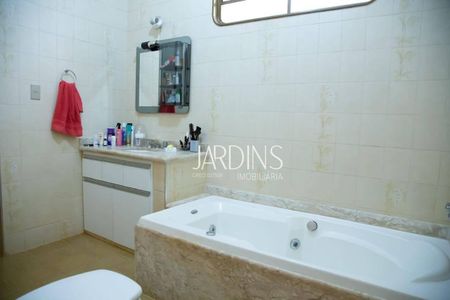 14_photo/94b9bf11bd.320d3f79ef1dd034-ATLAS-48dbb01d-898a-44ed-bf14-af9f3411e9b7.jpg de casa à venda com 4 quartos, 374m² em Jardim Paulistano, Ribeirão Preto