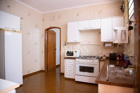 21_photo/94b9bf11bd.320d3f79ef1dd034-ATLAS-f72f84ef-b92c-4fe6-a215-4fecf06845f5.jpg de casa à venda com 4 quartos, 374m² em Jardim Paulistano, Ribeirão Preto