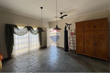 45_photo/94b9bf13dd.c91e287b7d37385c-ATLAS-e991a2ec-90d6-48cb-bfd2-d87ce41653b1.jpg de casa à venda com 4 quartos, 280m² em Jardim Paulistano, Ribeirão Preto