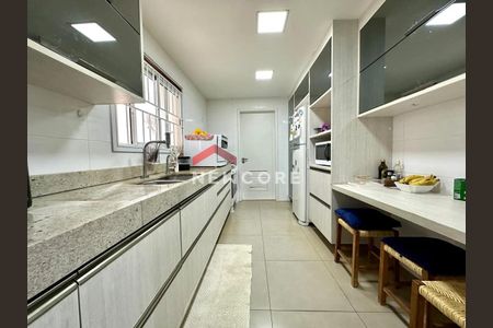 10_photo/94b9bf15bb.48faac5d4b90a348-ATLAS-6b92d3a6-4d6f-4466-8d9e-794247af2ba3.jpg de apartamento para alugar com 4 quartos, 228m² em Subsetor Leste - 2 (L-2), Ribeirão Preto