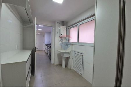 33_photo/94b9bf15bb.48faac5d4b90a348-ATLAS-cbc8c0e9-04e8-4d25-8306-bfb16a08dd5f.jpg de apartamento para alugar com 4 quartos, 228m² em Subsetor Leste - 2 (L-2), Ribeirão Preto