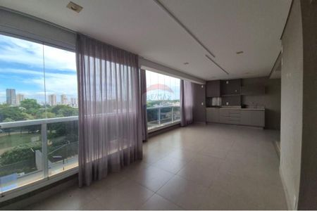 3_photo/94b9bf15bb.48faac5d4b90a348-ATLAS-d0aa01ad-02b5-4e7c-8b97-b203fc49ffd3.jpg de apartamento para alugar com 4 quartos, 228m² em Subsetor Leste - 2 (L-2), Ribeirão Preto