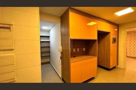 7_photo/94b9bf15bb.d61240f6316af3a0-ATLAS-d70bfa70-1f8d-40d3-b2d5-75a3e791318e.jpg de apartamento para alugar com 4 quartos, m² em Subsetor Leste - 2 (L-2), Ribeirão Preto