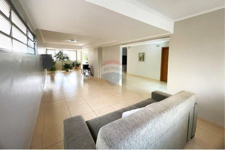 10_photo/94b9bf185b.9fde2b1beaf38236-ATLAS-54d69213-1e71-4329-95e4-b8201fbef1b1.jpg de apartamento à venda com 2 quartos, 57m² em Jardim Paulistano, Ribeirão Preto