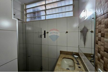 12_photo/94b9bf1899.f1ebba836060b494-ATLAS-9c4e4e1f-a04d-4185-bd14-d123cb62a3c0.jpg de casa à venda com 4 quartos, 211m² em Jardim Macedo, Ribeirão Preto