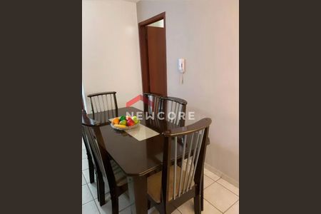 4_photo/94b9bf18e1.93b8fa184532727f-ATLAS-bca0d210-54c8-4828-acd8-f66883af66ea.jpg de casa à venda com 2 quartos, 49m² em Jardim Macedo, Ribeirão Preto
