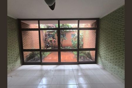 16_photo/94b9bf190b.1b71d68f7c24542f-ATLAS-3f37330e-fe69-4bf0-a4f5-79a0004f2e2a.jpg de casa à venda com 3 quartos, 180m² em Jardim Paulista, Ribeirão Preto