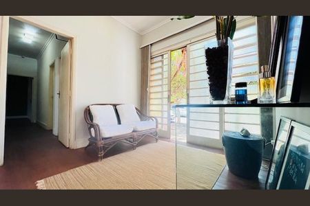 5_photo/94b9bf1929.439d9547d09156f2-ATLAS-2681f7d3-8247-43ef-a450-7e79b7f4e0a7.jpg de casa à venda com 3 quartos, 223m² em Jardim Macedo, Ribeirão Preto