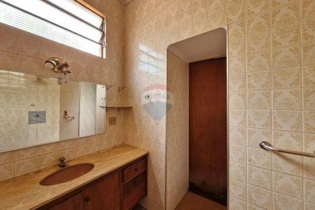 8_photo/94b9bf1b65.18e6ac91b37a8e88-ATLAS-9ce15080-4f4c-4f47-a607-88959df7d088.jpg de casa à venda com 3 quartos, 144m² em Jardim Paulista, Ribeirão Preto