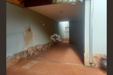 3_photo/94b9bf1c5d.203ffe32249db6fb-ATLAS-1f1c7939-2f20-4e18-a50b-8864d4193f4c.jpg de casa à venda com 3 quartos, 153m² em Jardim Macedo, Ribeirão Preto