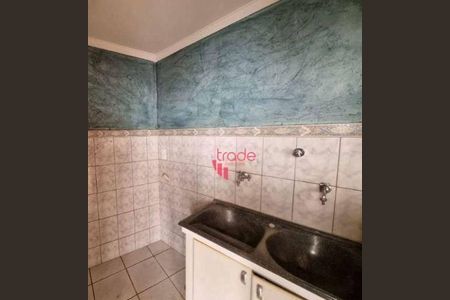 4_photo/94b9bf1cc5.04da298f2ec4ca4e-ATLAS-0069c794-3287-49bc-90bb-534eecde4350.jpg de casa à venda com 3 quartos, 213m² em Jardim Mosteiro, Ribeirão Preto