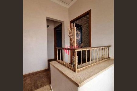 10_photo/94b9bf1cc5.04da298f2ec4ca4e-ATLAS-c39a962e-5f85-4aed-8b24-285f4a6b2d99.jpg de casa à venda com 3 quartos, 213m² em Jardim Mosteiro, Ribeirão Preto