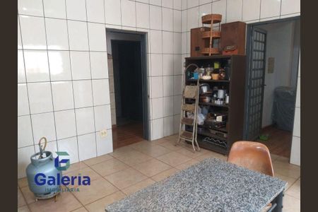 8_photo/94b9bf1d8d.8c2ca795ebaebe51-ATLAS-43051238-82ed-4c28-a3dd-57a5e7849212.jpg de casa para alugar com 4 quartos, 150m² em Centro, Ribeirão Preto